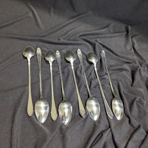 8 New England Silverplate Iced tea spoons - Picture 10 of 11